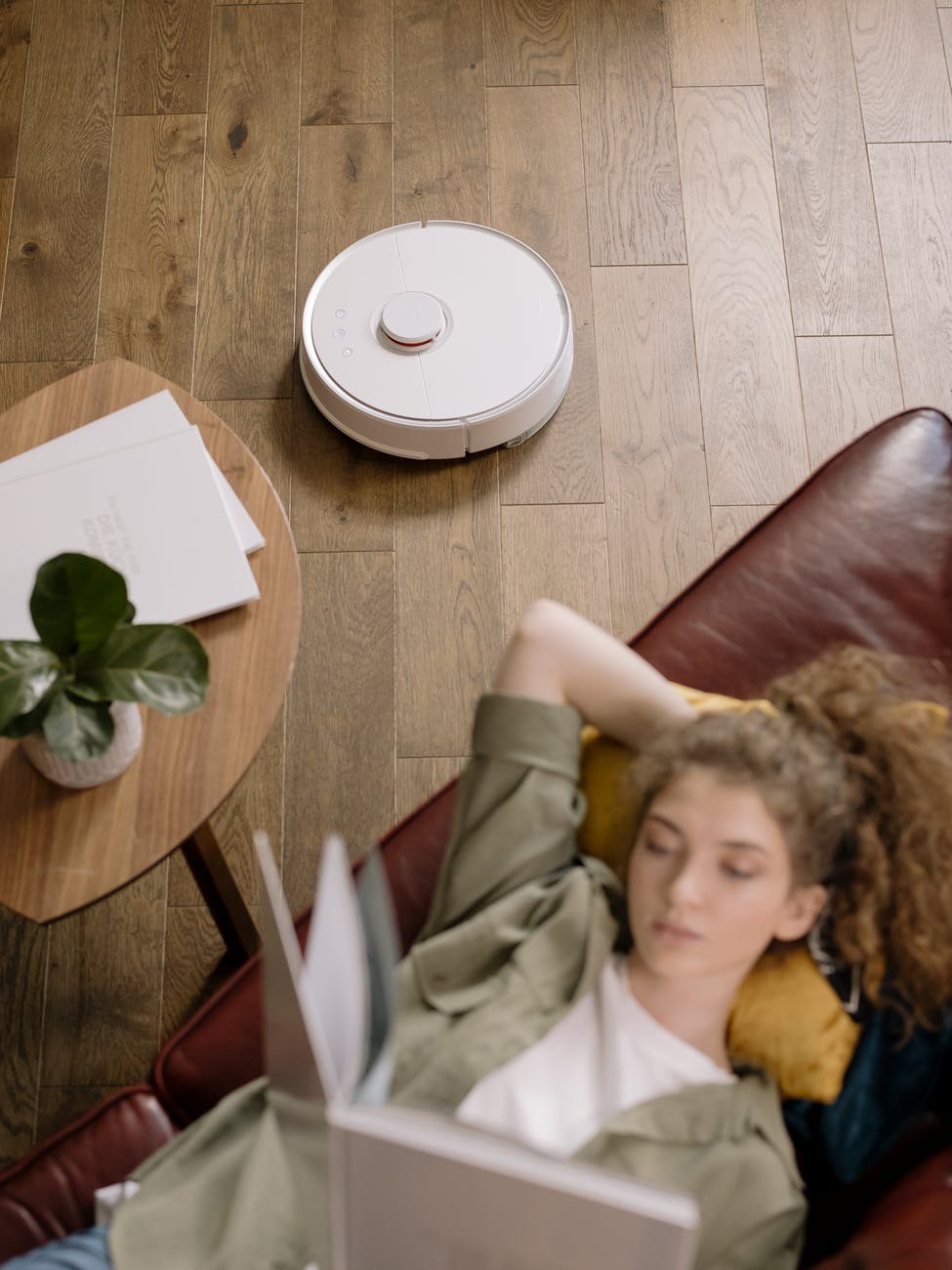 The Quietest Robot Vacuums Of 2022 Reviews And Buyer's Guide